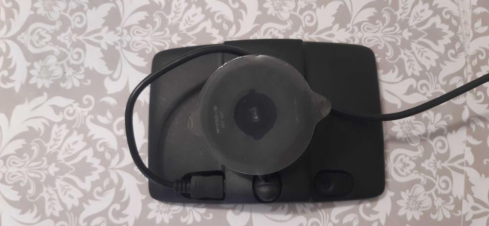 Vând gps tomtom pentru camioane