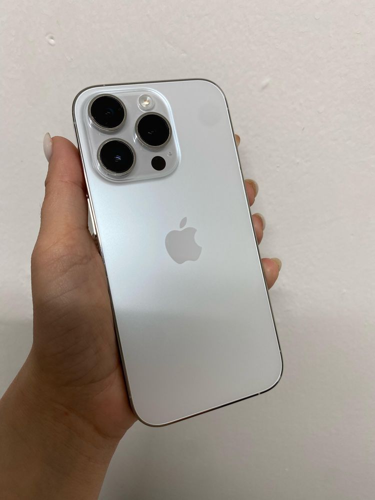 Продам айфон 14 pro 256