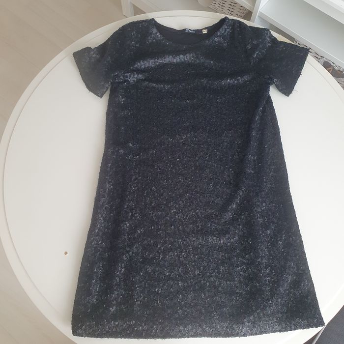 Черна пайетена рокля "Стела"