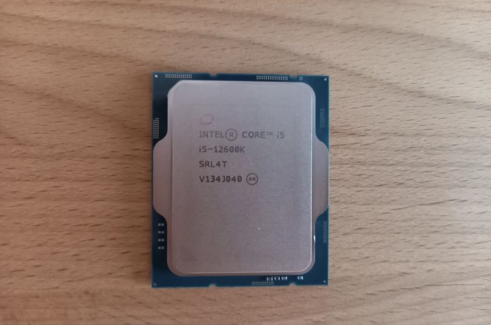 Процессор i5 12600k