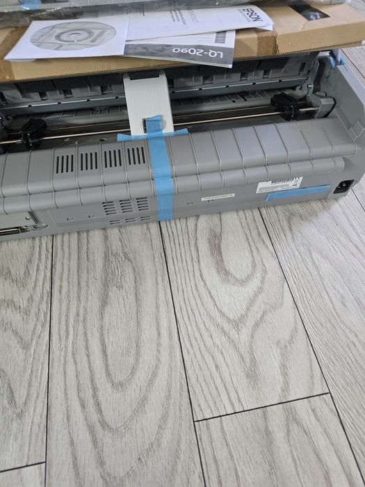 Imprimanta model LQ 2090