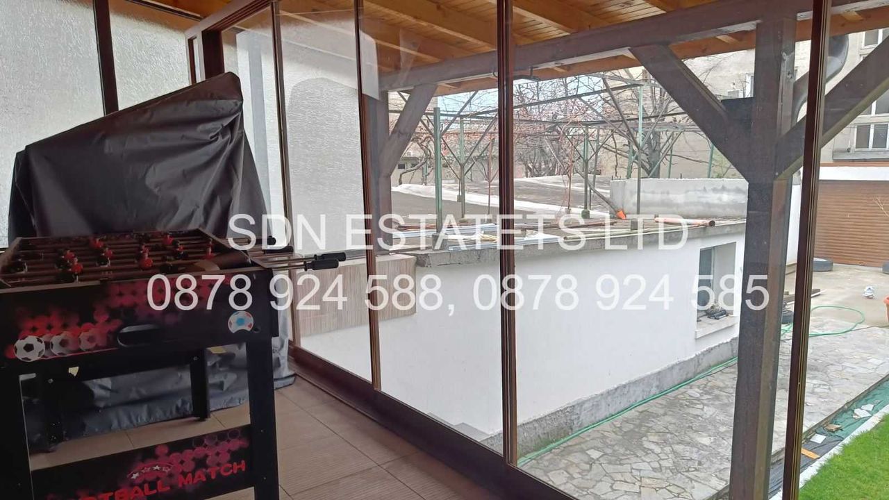 Продава се Етаж от къща в Казанлък - 90 кв.м за 2778 €/кв.м - Снимка #13