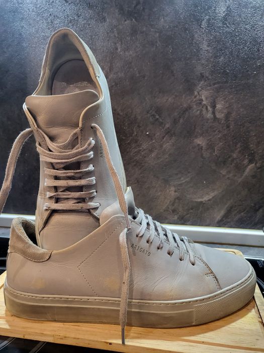 Кожени и велурени обувки