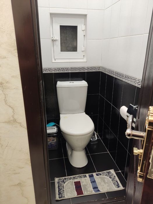 Xalol va pokiza kvartiralarmiz bor.