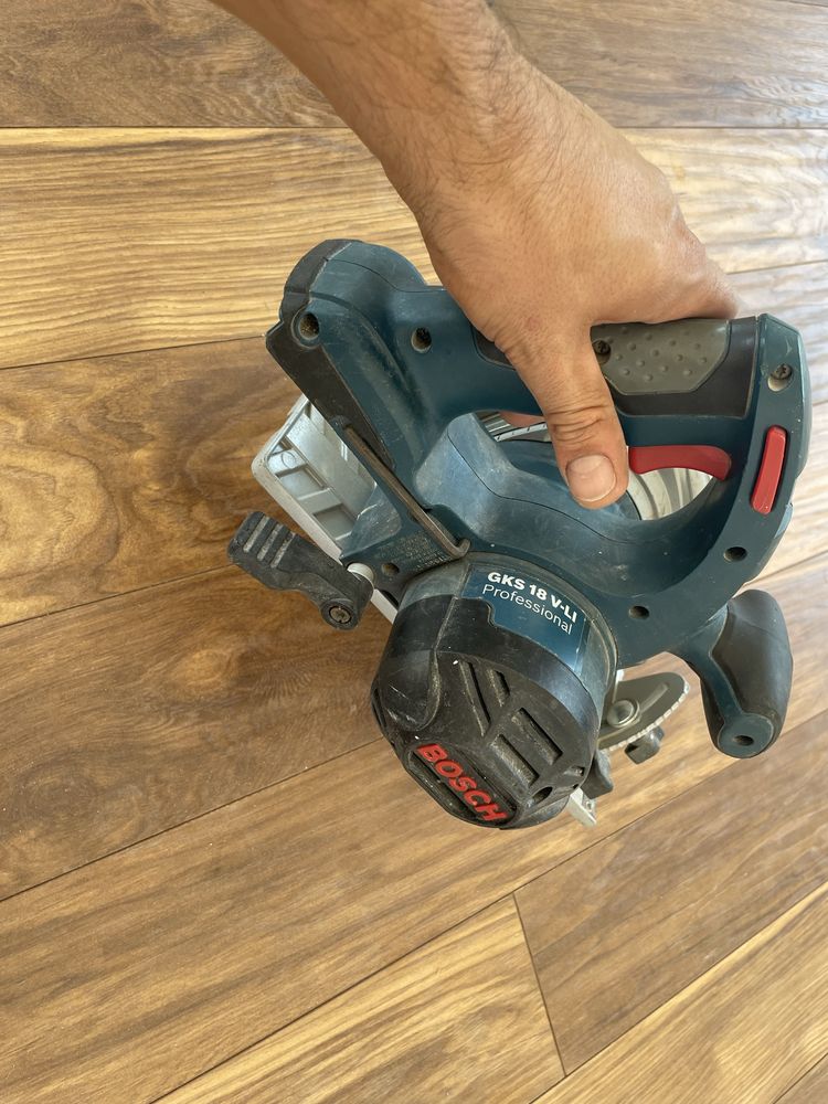 Циркуляр bosch 18v само тялото