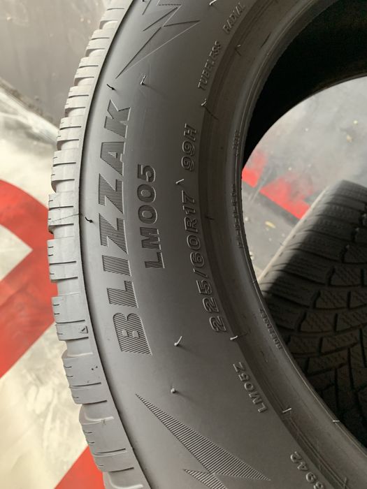 225 60 17, Зимни гуми, Bridgestone BlizzakLM005, 2 броя