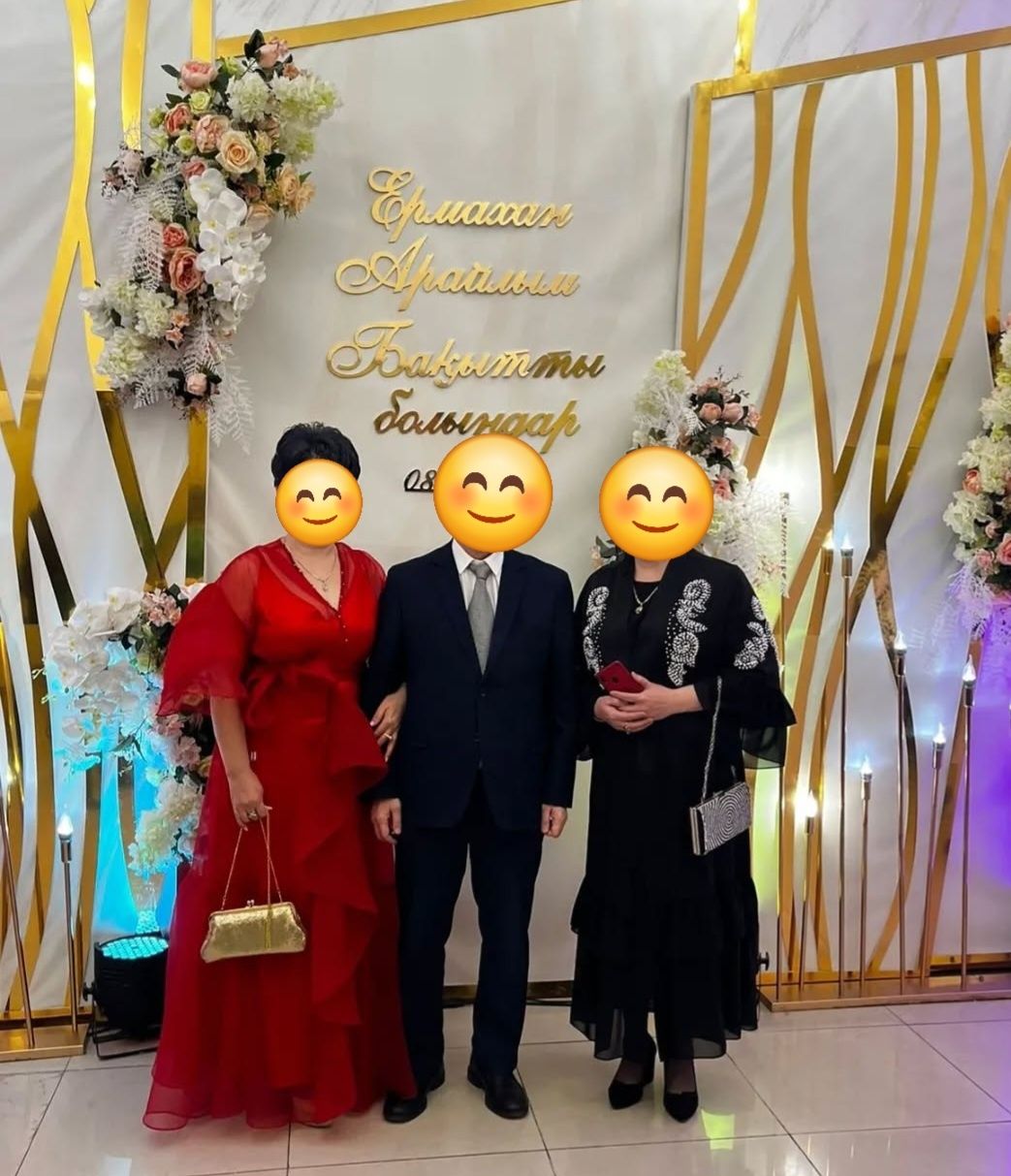 Красное платье нарядное