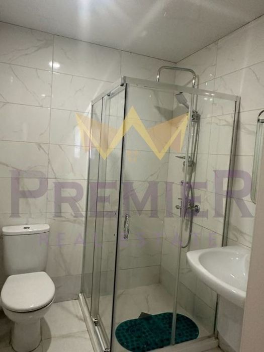 Дава се под наем Тристаен апартамент в Варна, Бриз - 165 кв.м за 1300 € - Снимка #8