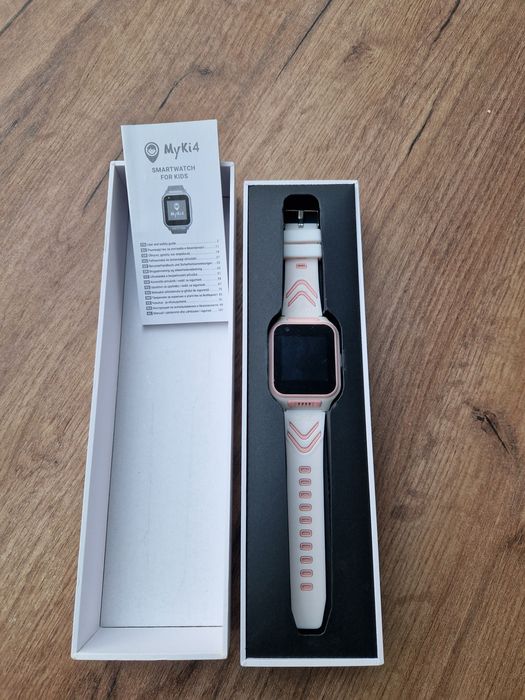 MyKi Watch 4 Детски смарт часовник с GPS, видео разговори, SOS бутон!