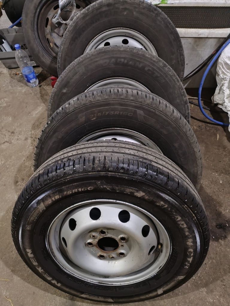 Летни гуми за бус 215/75/16С