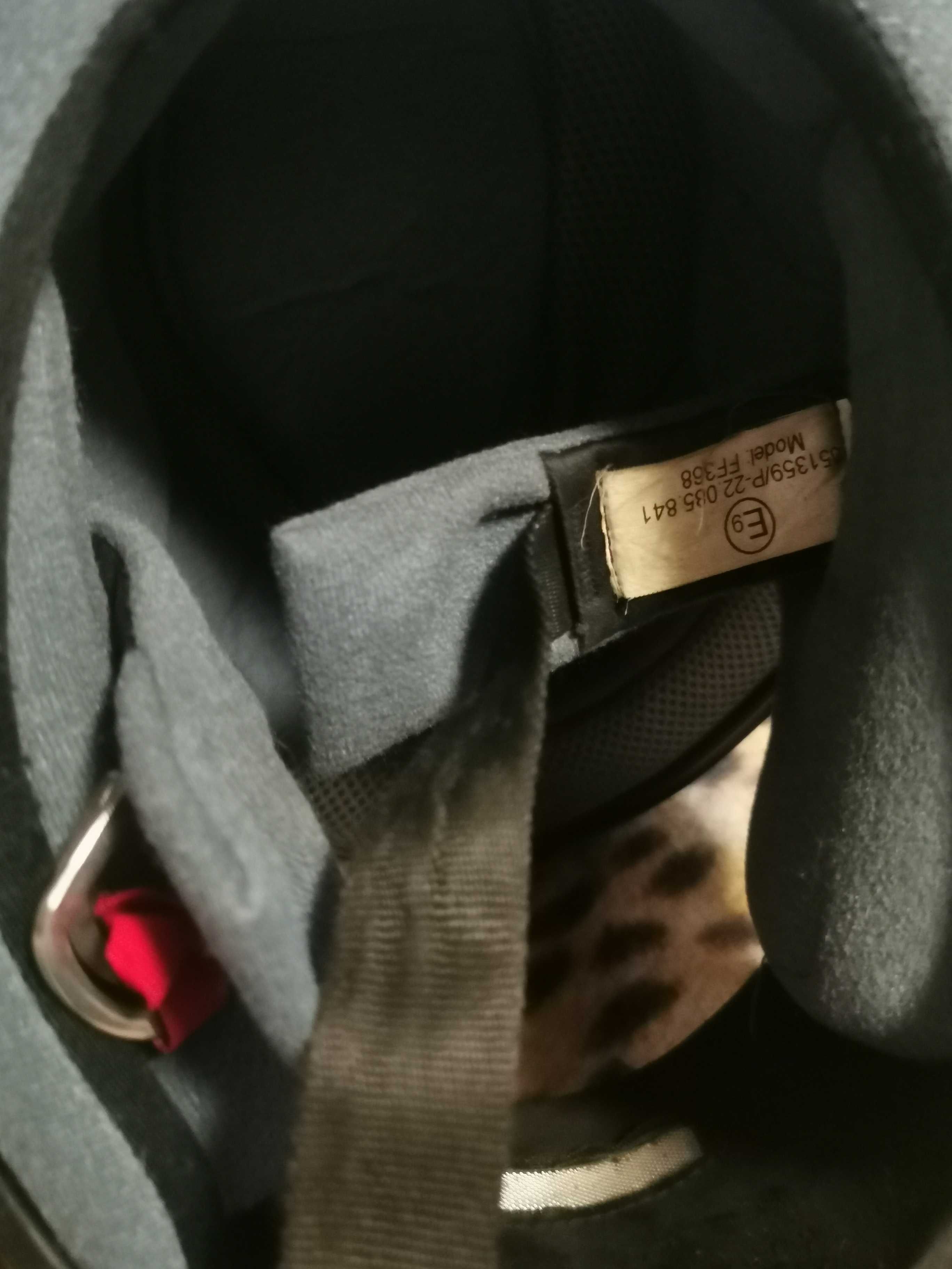 Каска BOX Helmets