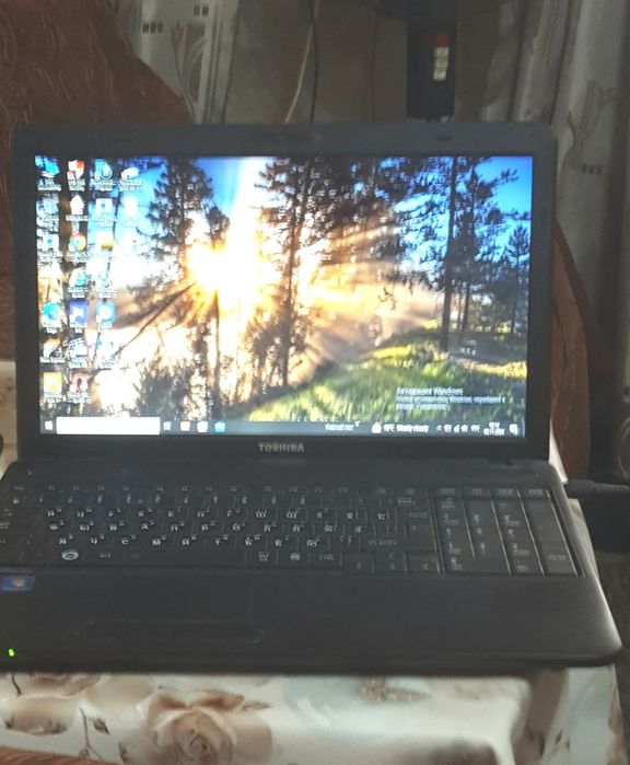 Ноутбук Тошиба.  В хорошем состоянии.