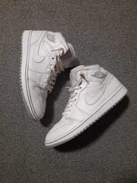 Nike Air Jordan 1 mid