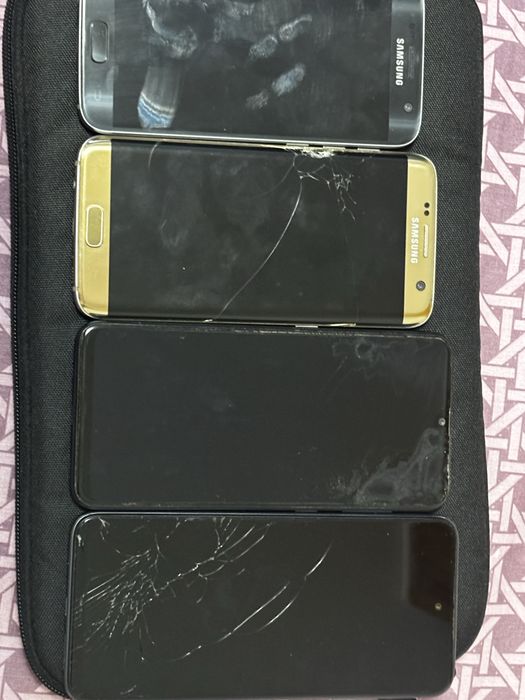 Lot 4 telefoane defecte