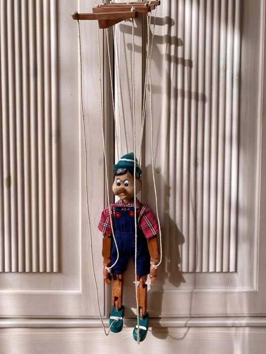 Винтажная кукла марионетка