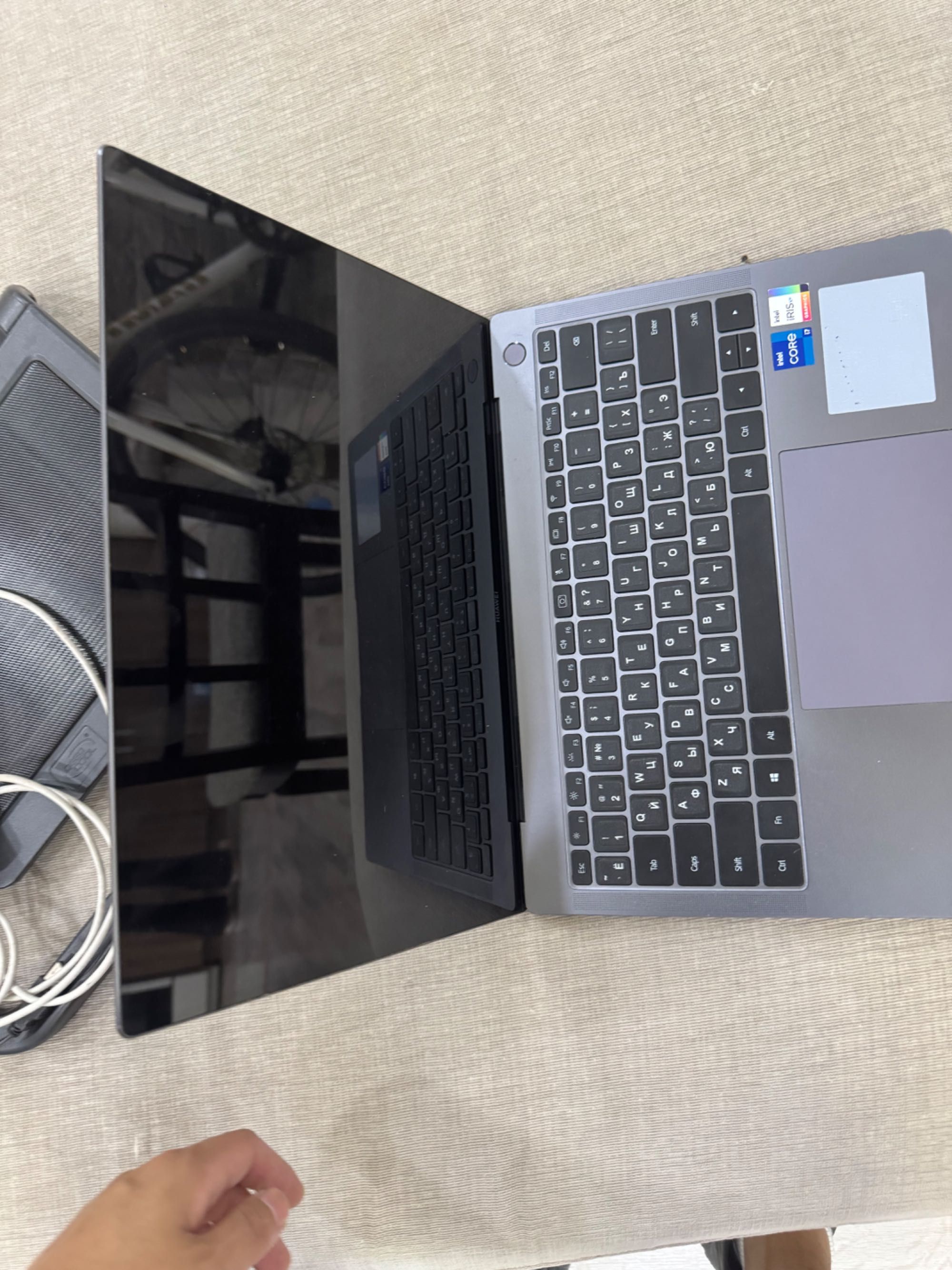 HUAWEI MateBook X 2021 i7-16G-1TB 13”LED