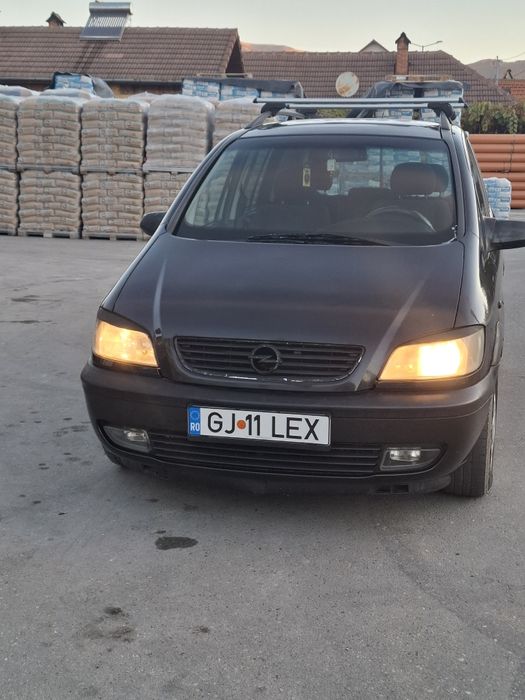 Vand opel zafira a 1.8 16v an 2000