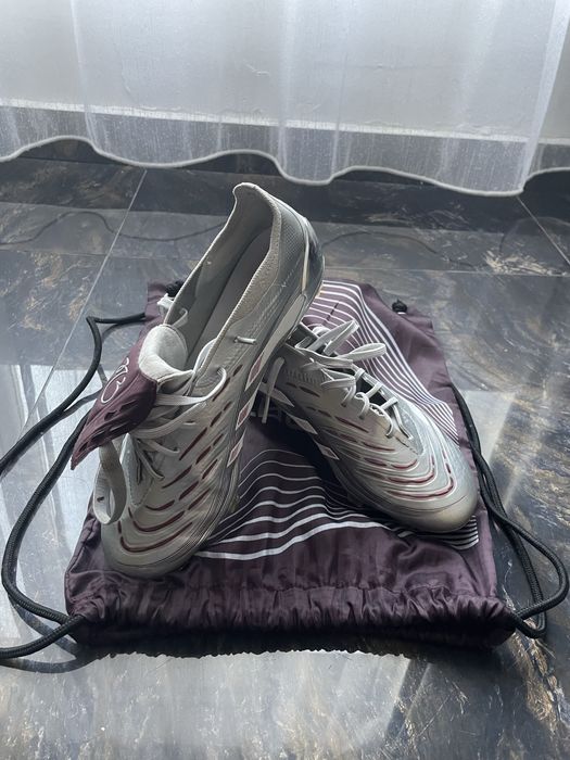 Ghete fotbal Predator Belingham