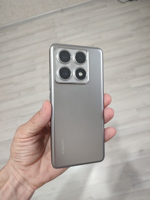 Смартфон Xiaomi 14T Pro