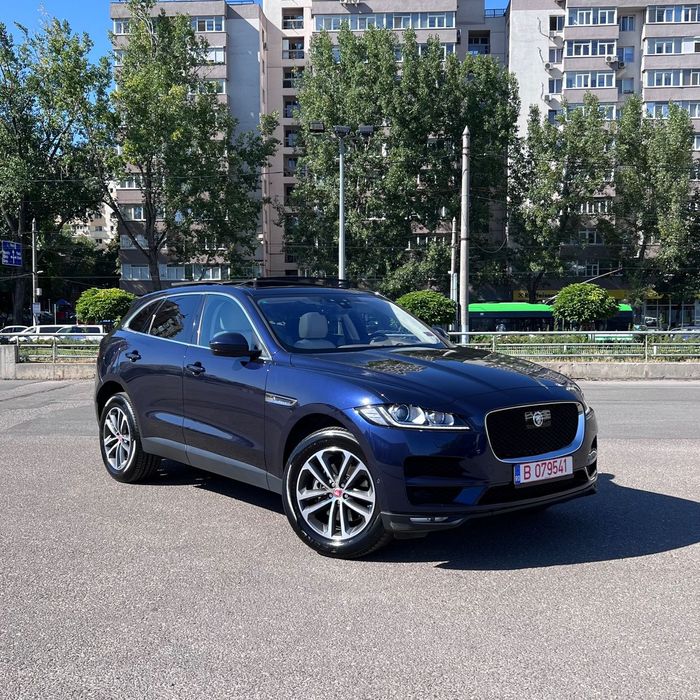 Jaguar F-Pace Portfolio 2.0 30t AWD - 300 CP - full istoric - RAR Efectuat