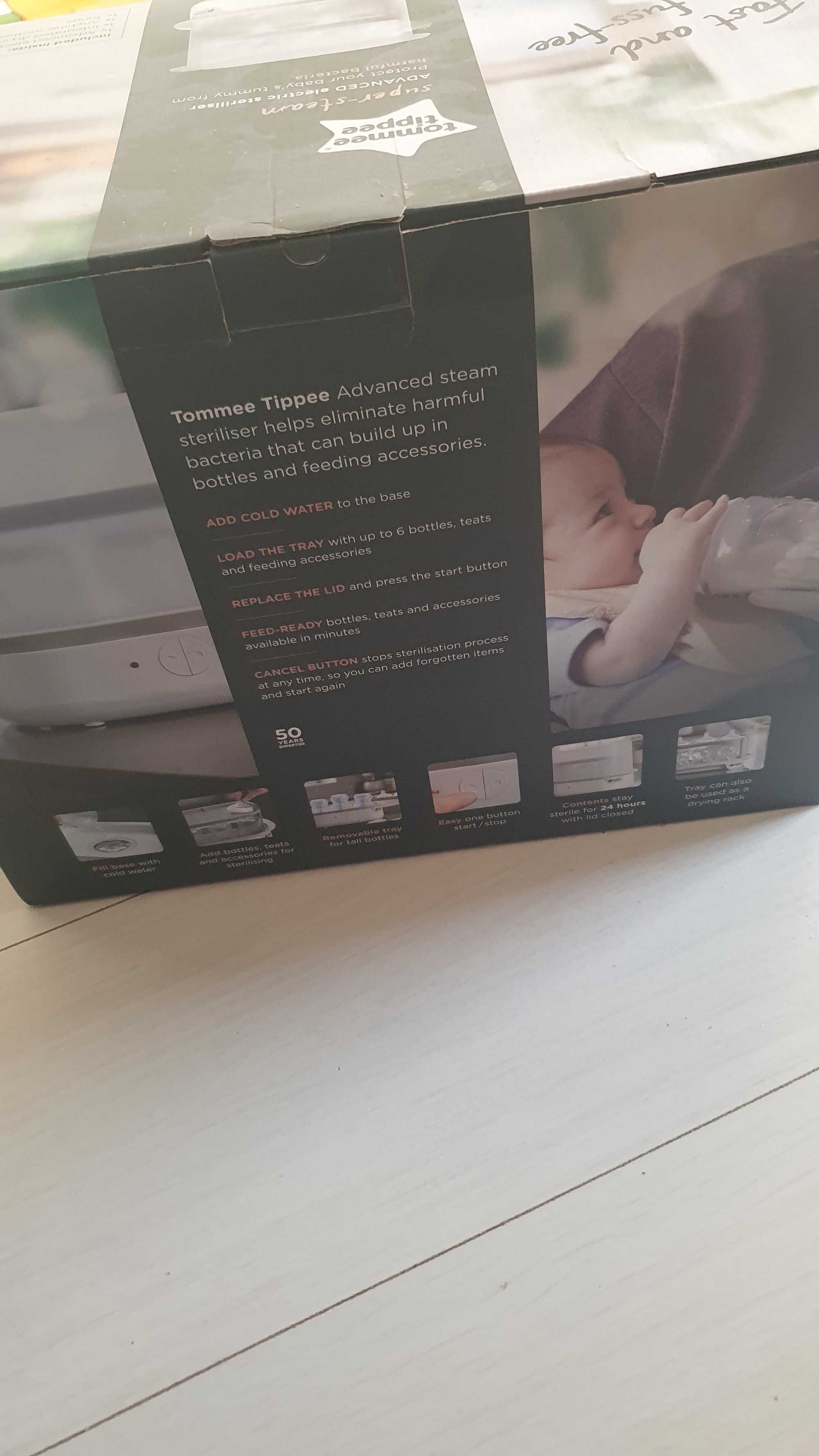 Стерилизатор за 6 шишета Tommee Tippee