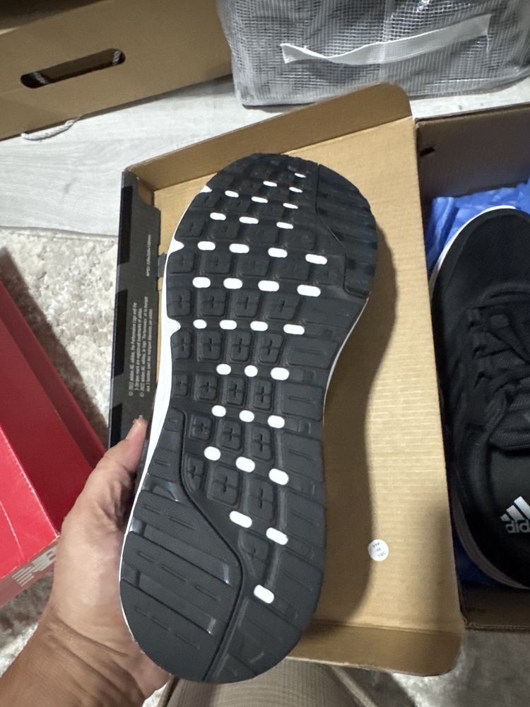 Мужская кроссовки Adidas original из США