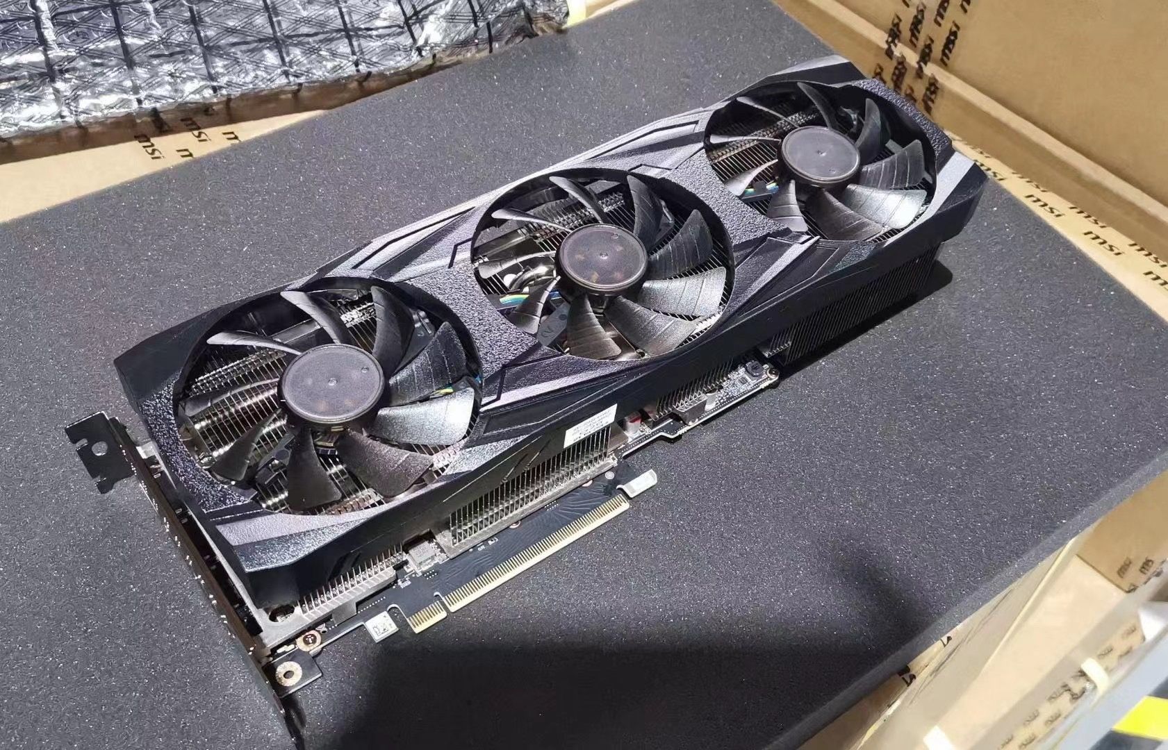 Cmp 90HX  10GB. Без видеовыхода.