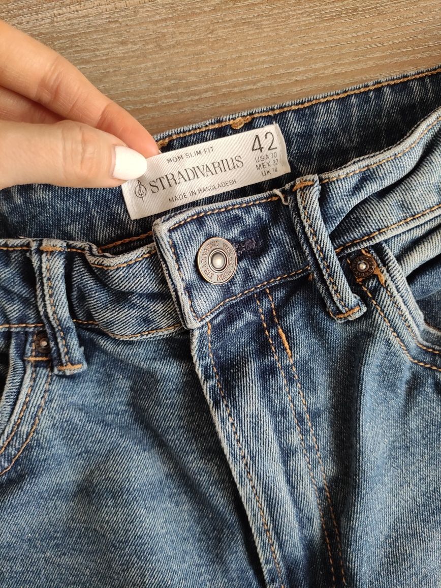 Дънки Stradivarius EUR 42