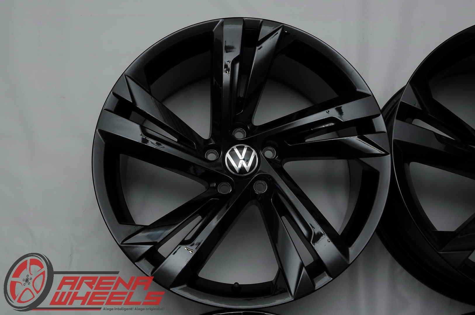 Jante Noi 19 inch Originale VW Tiguan 5NA R19 ET38 Valencia