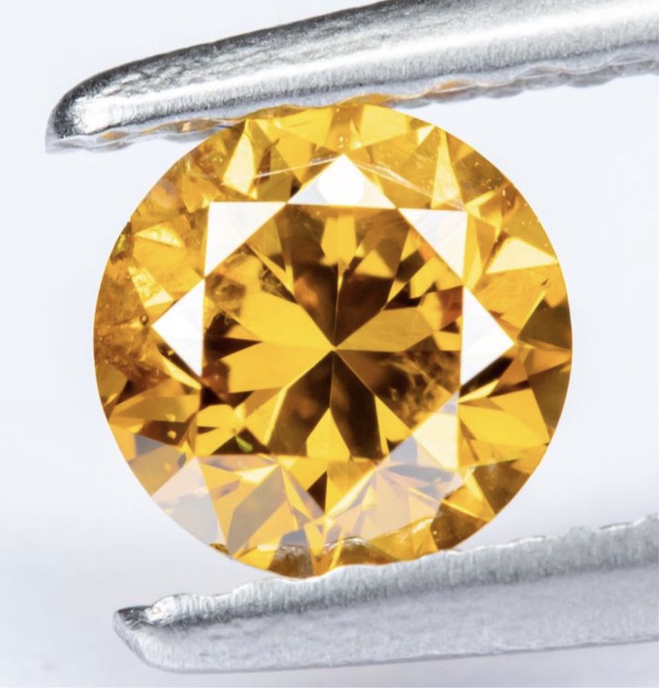 Diamant 0.41 ct Fancy Vivid Orange-Yellow