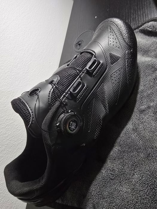 Papuci SPD mărimea 43 MTB