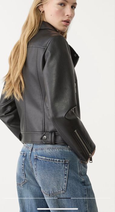 Кожено яке Stradivarius