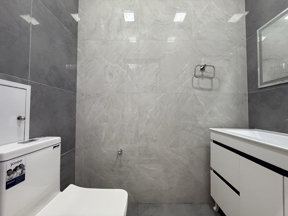 Юнусабад 2-й квартал Новостройка 4 комнатная 3 этаж, 111м2. Авторская