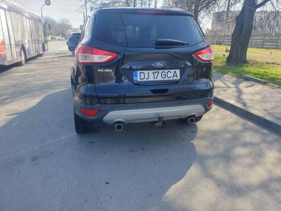 Vând Ford kuga 2015