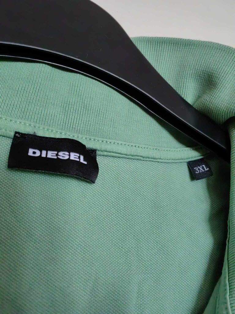 Дънки и фланелки DIESEL