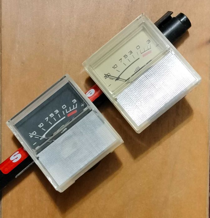 VU Meter Header Audio dB Level Header Amplifier Level Meter