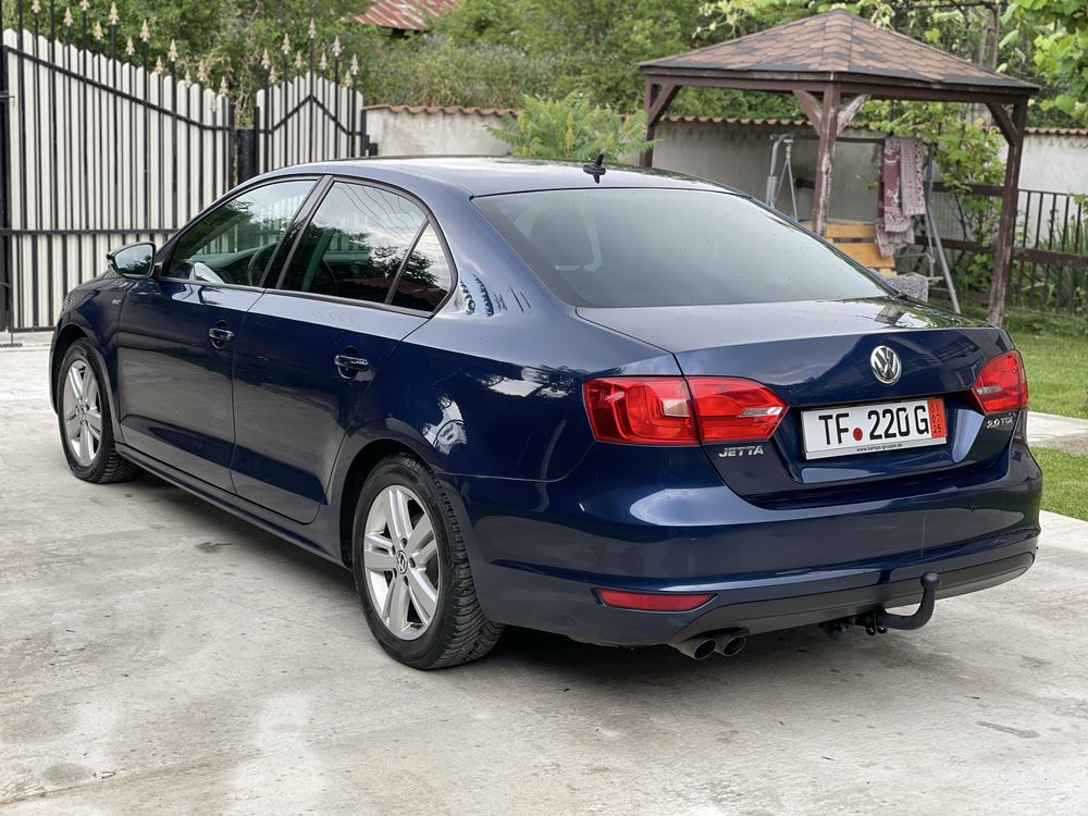 Volkswagen Jetta 2013 2.0l diesel 140cp euro5 Match