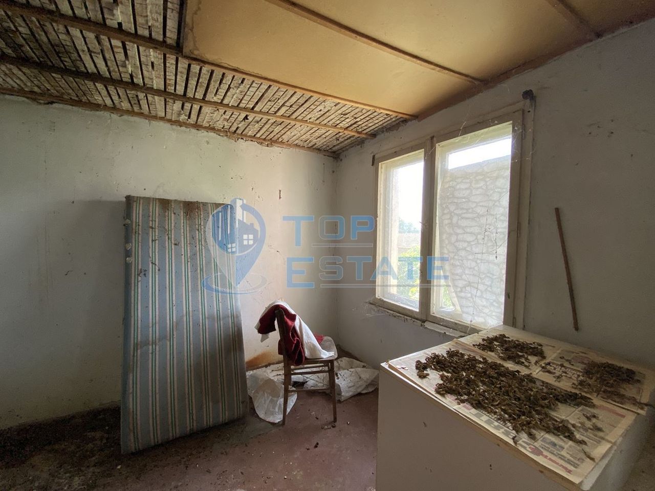 Продава се Къща в с. Димча, Област Велико Търново - 152 кв.м за 67 €/кв.м - Снимка #4