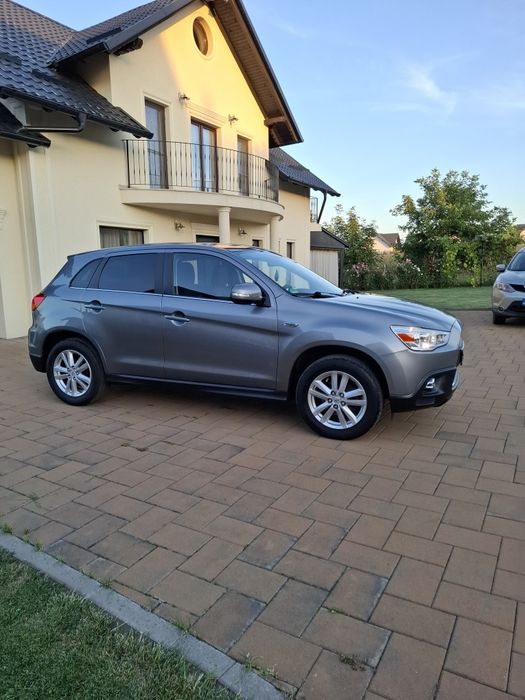 Mitsubishi Asx 1.8 Diesel//219.000 km
0746//147...763.