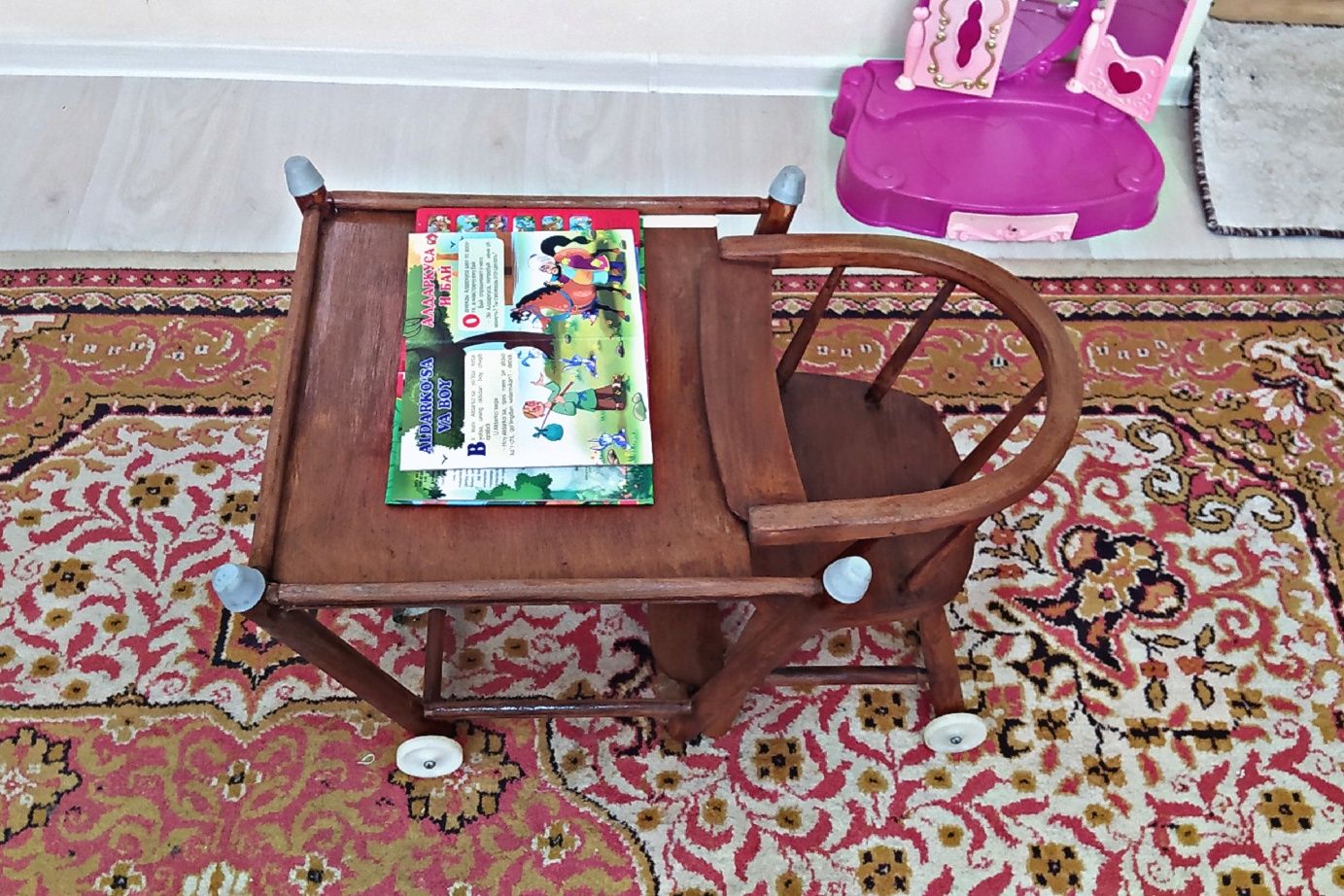 Детские ходули-стол-стул трансформер