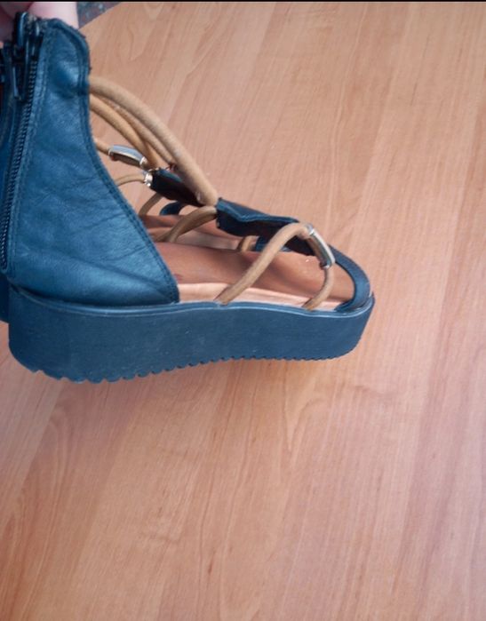 Sandale piele Inuovo