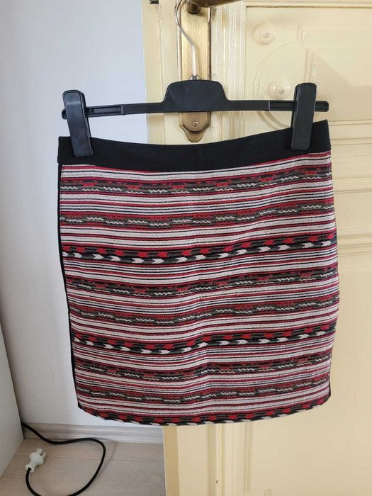 fusta traditionala dama