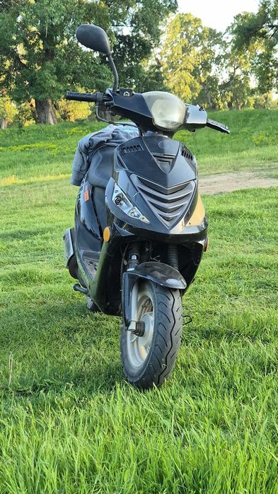 Scuter de vânzare