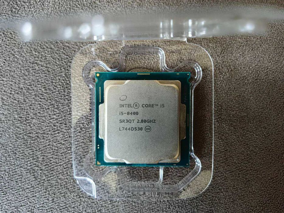 Процессор Intel Core i5-8400