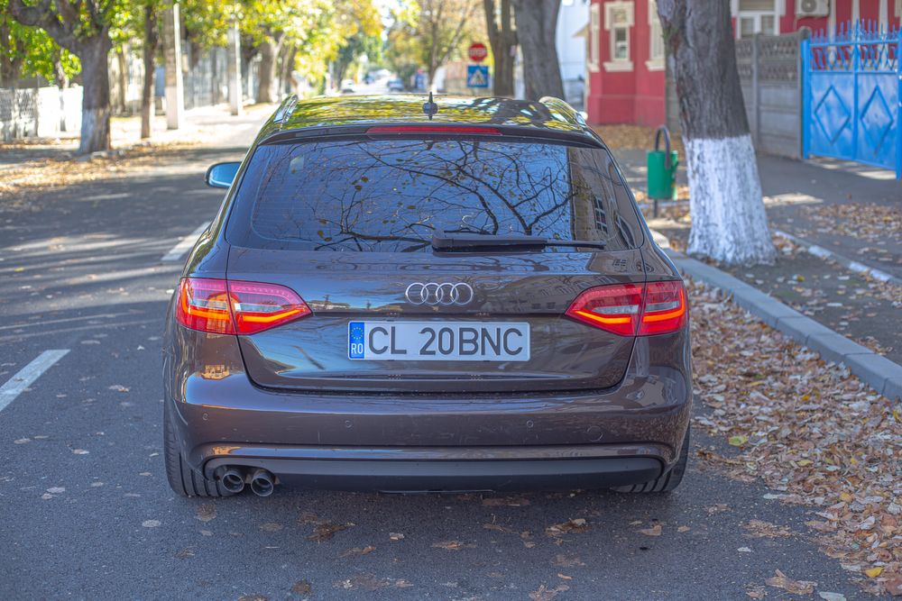 Vând Audi a4 b8.5 facelift