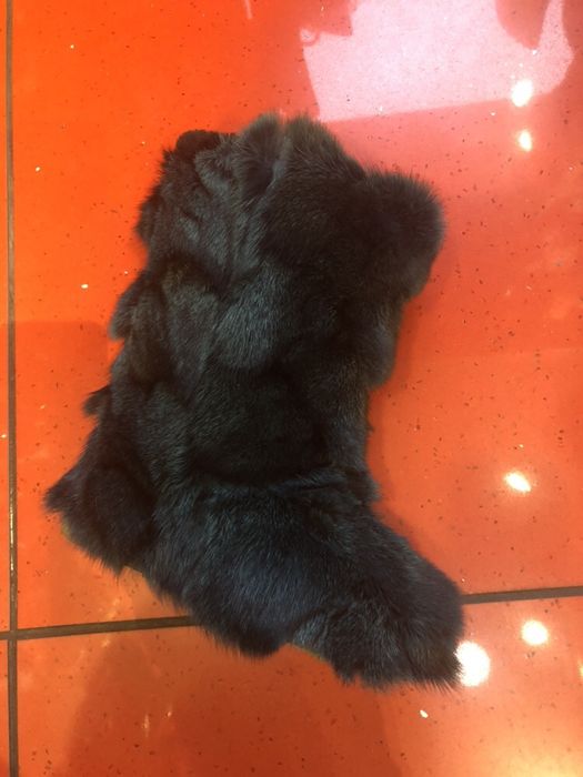 Ugg blana naturala vulpe ! Disponibil pe negru si albastru