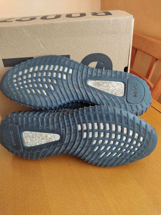 Yeezy 350 топ цена