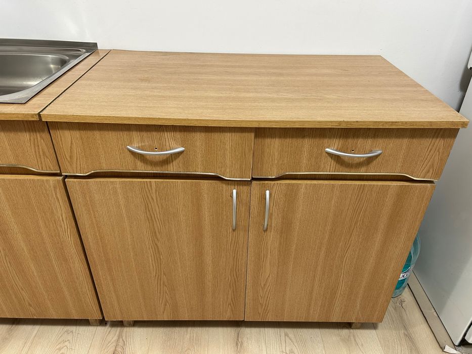 Vind mobila bucatarie