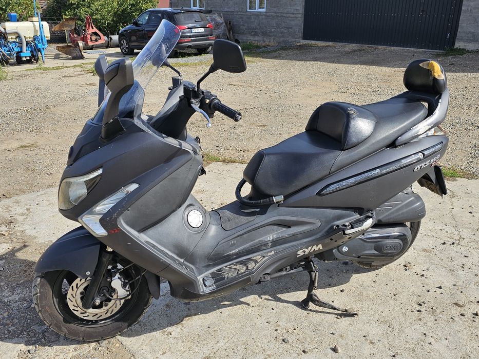 Scuter SYM GTS 300 I EVO