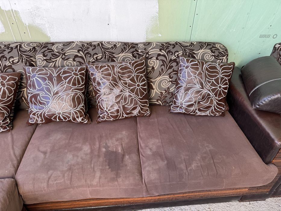 Продам Г-Образный диван б/у